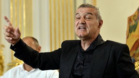 Gigi Becali a renunțat definitiv la Tik Tok, unde îi făcuse Luțu cont: „Dacă-mi tai capul şi nu mă uit”