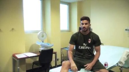 Prima lovitură dată de AC Milan în noua eră! Fotbalistul a trecut vizita medicală și va juca patru ani pe San Siro