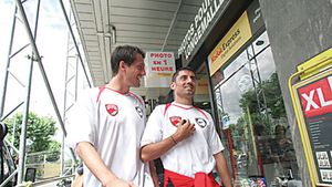 "Câinii" au ieșit la plimbare prin Geneva