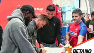 (P) Betano i-a adus pe Gnohere, Pintilii și Bălgrădean în mijlocul fanilor. FOTO & VIDEO