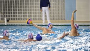 CSM Digi Oradea, calificată play-offul Ligii Campionilor. Revanșă strălucită cu Sintez Kazan, 14-9