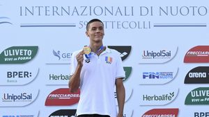 David Popovici, gest de mare campion după ce a cucerit medalia de aur la Sette Colli. Spectatorii prezenți au aplaudat minute în șir