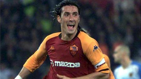 Steaua decide astăzi dacă-l va oferta pe Marco Delvecchio