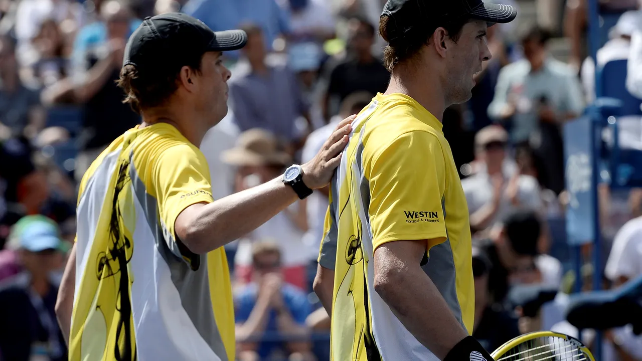 Au fost la un pas de istorie! Eliminați în semifinale la US Open, frații Bryan au ratat Marele Șlem