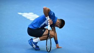 Novak Djokovic a abandonat în semifinale la Australian Open. A părăsit terenul în huiduielile publicului