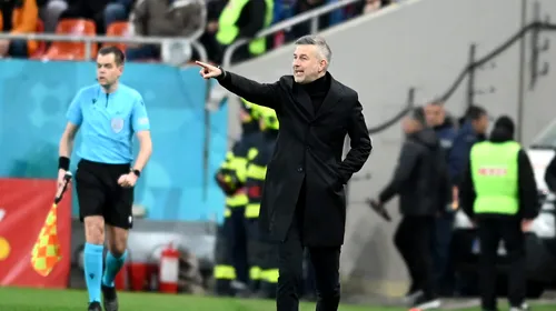 Ce a făcut Edi Iordănescu imediat după ce arbitrul a fluierat finalul meciului România – Belarus! Gestul care arată presiunea uriaşă care îl apasă