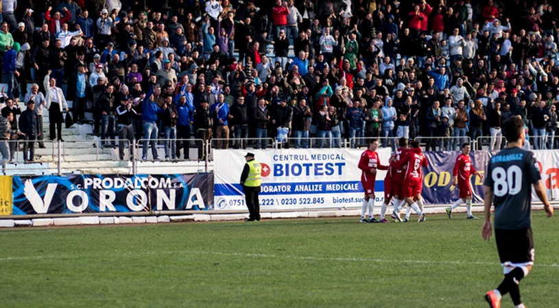 Biletele pentru meciul Rapidului cu Petrolul din optimi au fost scoase la vânzare.** Prețurile sunt acceptabile