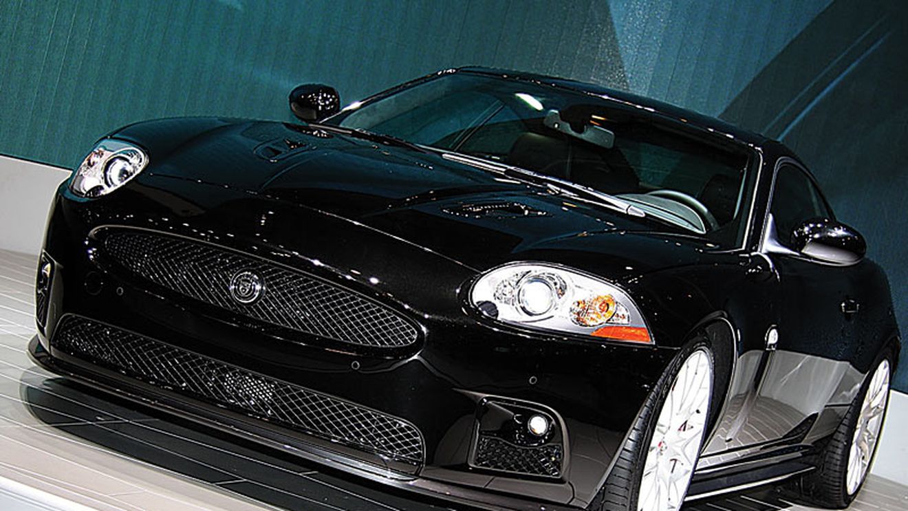 Fascinantul Jaguar XF