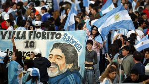 63,5 % dintre argentinieni vor ca Maradona să rămână selecționer!