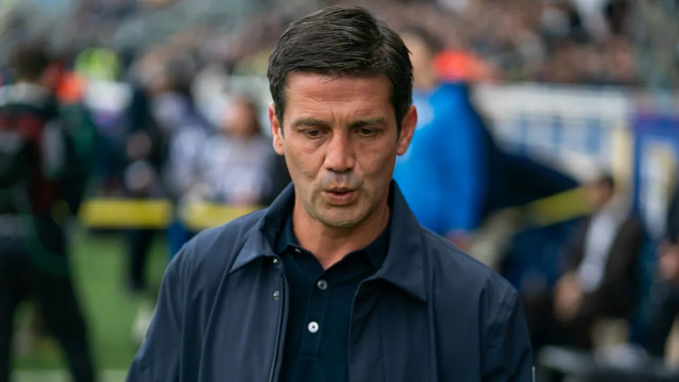 „Nu apucă să mănânce nici cozonacul de Crăciun la Inter”. Chivu e printre antrenorii cu cele mai mari șanse să fie demiși rapid în Serie A