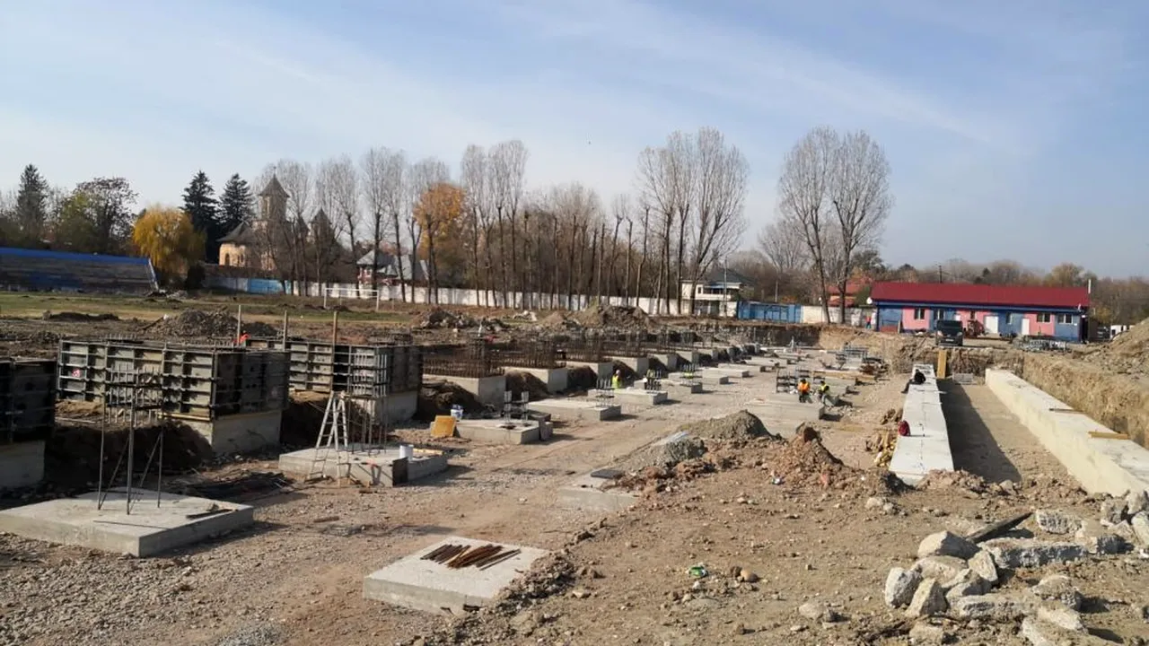 Probleme la Târgoviște cu noul stadion! Primăria a reziliat contractul cu proiectantul. Ce se va întâmpla cu tribuna a II-a și când ar putea fi gata noua arenă a Chindiei