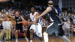 CSU Ploiești - "U" Mobitelco Cluj 82-73, în derby-ul etapei a 18-a