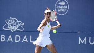 Mihaela Buzărnescu, învinsă incredibil în finala calificărilor pentru Australian Open după ce a avut 6-2, 5-2! „Miki" poate deveni, totuși, lucky loser
