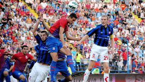 Cea mai contestată achiziție a Stelei din această vară a devenit cea mai mare speranță:** "Iau 3 milioane de euro pe el!" Pariul lui Becali