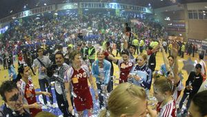 VIDEO | 5 ani de la victoria secolului și bătaia cu tort! De ce nu a câștigat Oltchim trofeul Ligii Campionilor în 2010. Luca: "Nimănui să nu-i treacă prin cap că poate juca finala Champions League dacă nu are un buget de minimum 4 milioane"