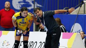 Cristina Neagu: „A fost un șoc să aflu că Ambros nu mai este selecționerul României. Să lase naționala cu un an înainte de Jocurile Olimpice, cred că nu este fair-play"