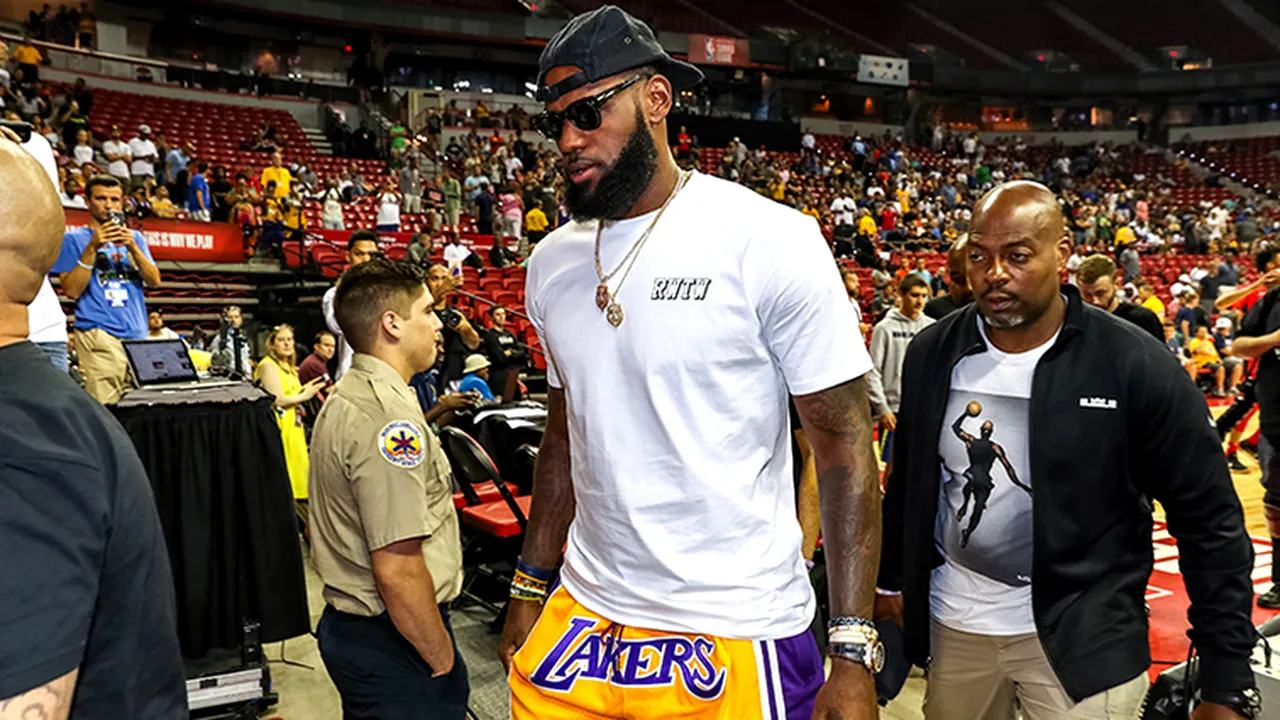 LeBron James a vorbit în premieră despre planurile pe care și le-a fixat cu Los Angeles Lakers. Franciza nu a prins play-off-ul în ultimii 5 ani. Ce echipe a refuzat pentru a se 