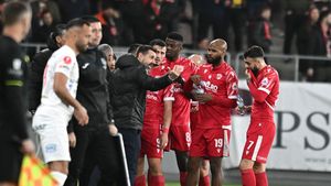 Florin Prunea și Marius Niculae s-au certat în studio din cauza unui atacant de la Dinamo! „A avut-o pe aia unu la unu și a ratat-o”