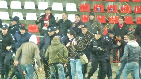 Jandarmeria Arad își justifică acțiunea eșuată de la stadion prin dezinformare