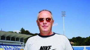 Doliu în Copou! A murit Narcis Ciocârlan, fost fotbalist al anilor 70 și secund al regretatului Ionuț Popa
