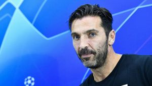 Buffon, emoționat la revenirea în Italia + ce i-a promis Ancelotti pentru a semna cu Juventus