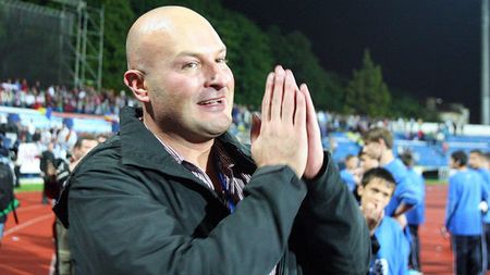 CFR-ul se apără!** "Aberațiile lui Nicolae Badea sunt greu de comentat! A aruncat fumigene înaintea partidei directe"