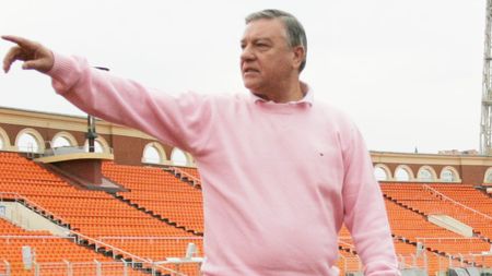 Sandu: "Fapta lui Becali este imprescriptibilă"