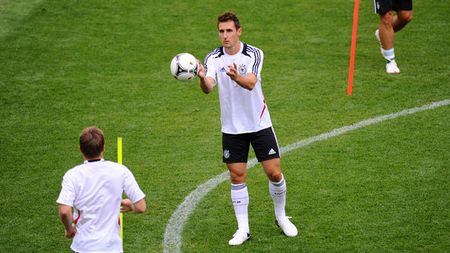 Cel mai frumos cadou!** Miro Klose a aflat la 34 de ani că este la un pas de transferul carierei