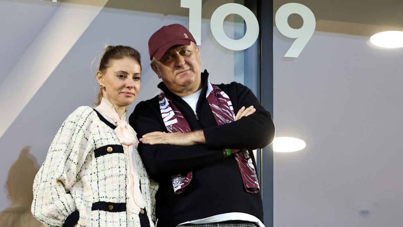 Ce apariție în tribune la Rapid - FCSB! Cum a reacţionat Diana, soția lui Dan Şucu, după victoria giuleştenilor şi ce mesaj a transmis fanilor! | FOTO
