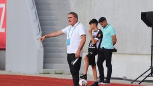 Jucătorul care l-a impresionat pe Gică Hagi în Hermannstadt - Farul 0-1: „E ca Boloni!”. „Regele” și-a schimbat radical viziunea despre fotbal: „Am venit să facem rezultat”