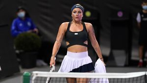 Rebela tenisului românesc a încins din nou imaginația fanilor. Imagini cu Andreea Prisăcariu, în costum de baie