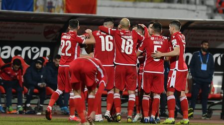 Jucătorul „dat dispărut” de Dinamo îi răspunde antrenorului Adi Mihalcea. „Nu m-am ascuns. Mi-e dor de fotbal”