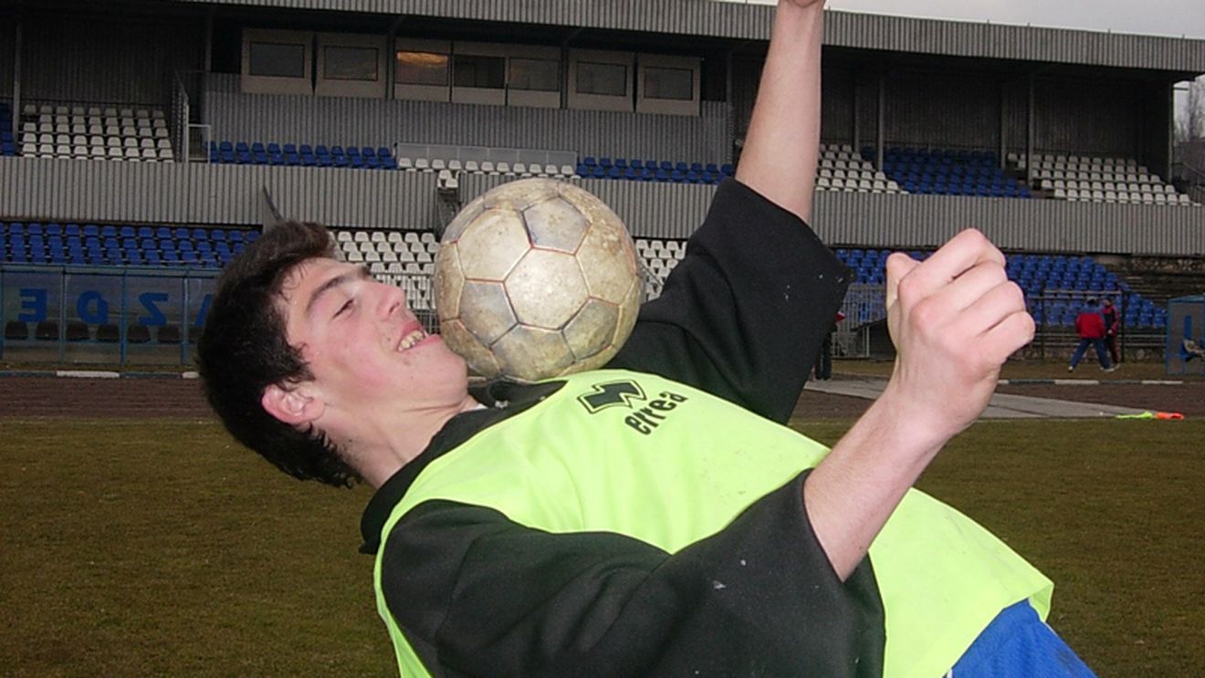 Uscatu a mai dat un tun cu Corvinul