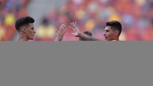 EXCLUSIV | Perla FCSB-ului, pusă la colț: "Florinel Coman costă 100 de milioane, dar de lei, nu de euro!". Ce ar face Man într-un campionat puternic? "Îi fac ăia o alunecare de îl iau cu tot cu brazdă și după au doctorii mult de reparat"