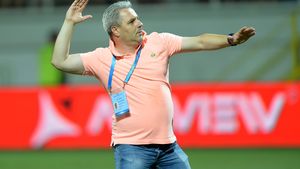 "Șumudică is on fire!" Kayserispor s-a impus în ultima etapă și doar golaverajul o desparte de locurile de Liga Campionilor. VIDEO | Șumi, la fel ca în Liga 1. Ce i-a făcut arbitrului :)