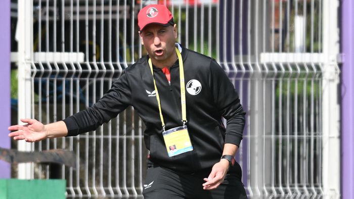 Robert Ilyeș nu va fi prezent la ultimul meci din acest sezon al echipei FK Miercurea Ciuc. ”Îi dorim însănătoșire grabnică!”, anunță clubul. Ce spune antrenorul că a pățit