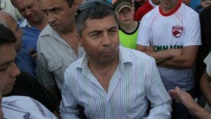 "S-a făcut o psihoză că Dinamo face, drege!** Eu am intrat în fotbal să câștig pe teren!"