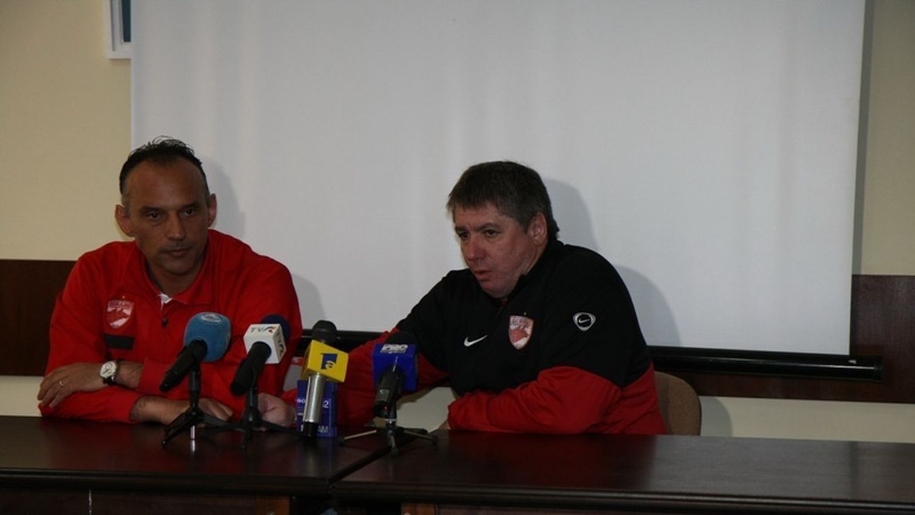 Țălnar: "M-a șocat decizia jucătorilor! **Dinu mi-a zis 'Bine că n-am murit, să o văd și pe asta'!"