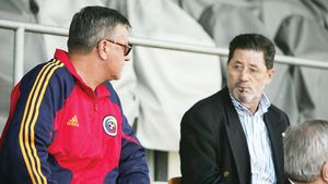 Dinu confirmă neregulile prin care Sandu a luat puterea!** "A câștigat fără concurență" INTERVIU