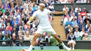 Hănescu, "sparring partner" pentru Federer! Românul i-a luat doar 5 game-uri, în primul tur la Wimbledon