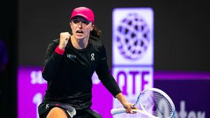 Poloneza Iga Swiatek e gata să triumfe acolo unde și Simona Halep visa să o facă. Liderul WTA dă de pământ cu scuzele găsite de Emma Răducanu