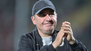 Hagi a felicitat pe toată lumea după victoria naționalei mici cu Țara Galilor. Mesajul superb al "Regelui" și cum a catalogat jocul lui Ianis