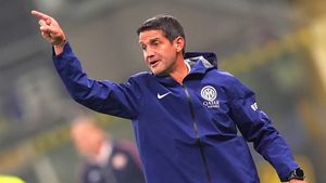 Chivu forțează transferul lui Radu Drăgușin la Inter. E pe listă alături de doi fotbaliști importanți din Premier League