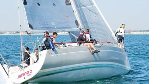 Conduce nave de gaz în ape pline de pirați și e campion la yachting