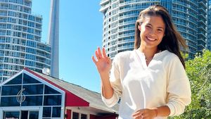 Emmei Răducanu îi priește mai mult acasă la bunica din partea mamei! Ce a făcut în primul meci disputat pe continentul asiatic: „Îmi place atât de mult aici!" VIDEO