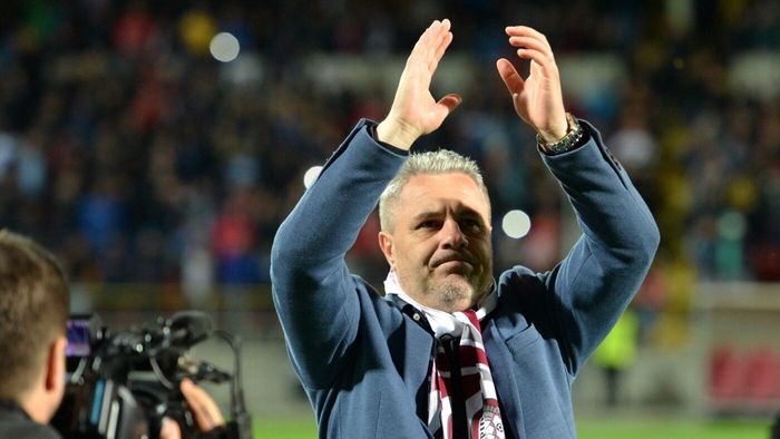 Prezent în premieră pe noul Giulești, Marius Șumudică a rămas impresionat de ce a văzut la Rapid - Dinamo 4-0: „Unul dintre cei mai compleți jucători din ultimii ani în România! Marfă foarte bună”