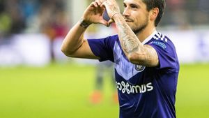 Încă o prestație ștearsă pentru Stanciu. Anderlecht a câștigat cu 3-1, dar românul nu a strălucit și a fost schimbat în minutul 70