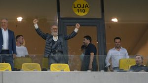 Ce scrie presa din Serbia după ce Gigi Becali a anunțat primul 11 al FCSB în meciul cu Steaua Roşie. „Cu siguranță are motive de nemulțumire”