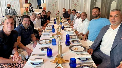 Cosmin Olăroiu, la masă cu „greii” fotbalului mondial! Roberto Carlos a postat o poză cu antrenorul român