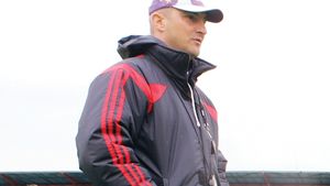 Răchită: „Ploieșteni, votați fotbalul!"